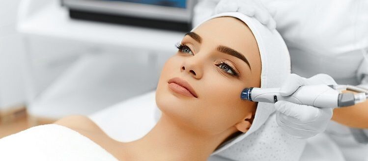 perform a skin hardware rejuvenation procedure